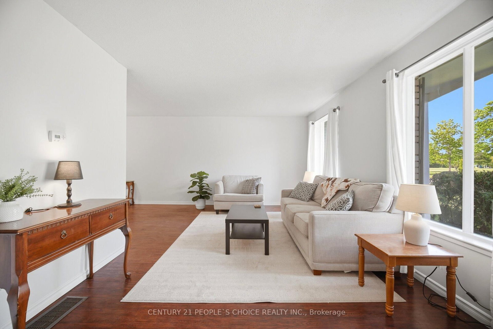 4 Furness Cres, Toronto — 5