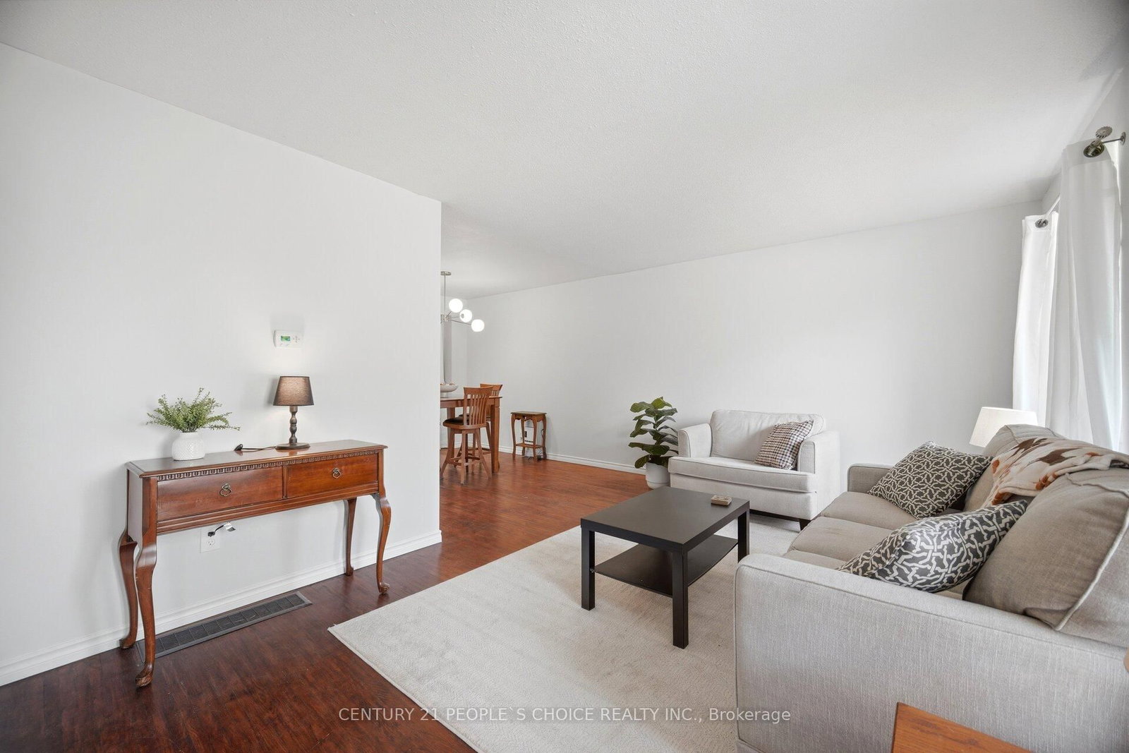 4 Furness Cres, Toronto — 8