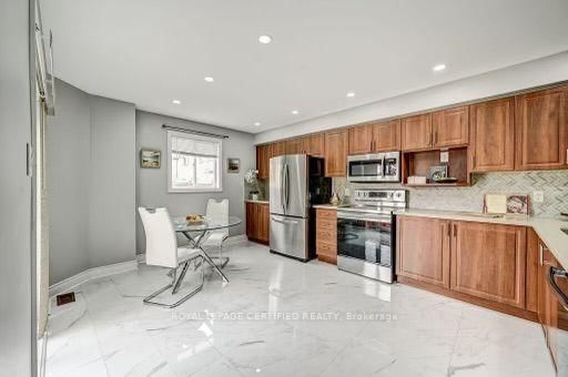3843 Coachman Circ, Mississauga — 4