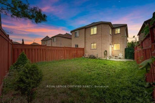 3843 Coachman Circ, Mississauga — 8