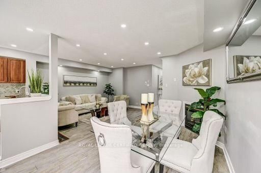 3843 Coachman Circ, Mississauga — 9