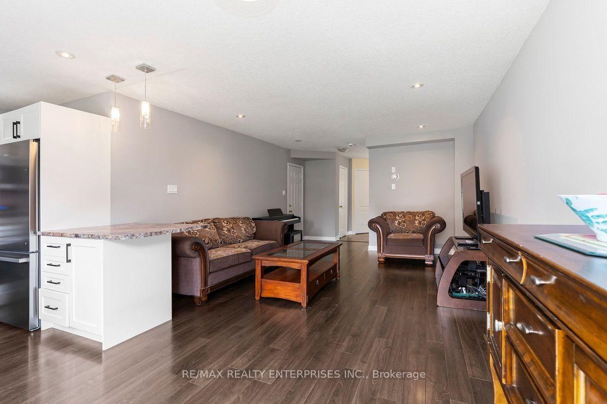 2248 Seton Cres, Burlington — 10