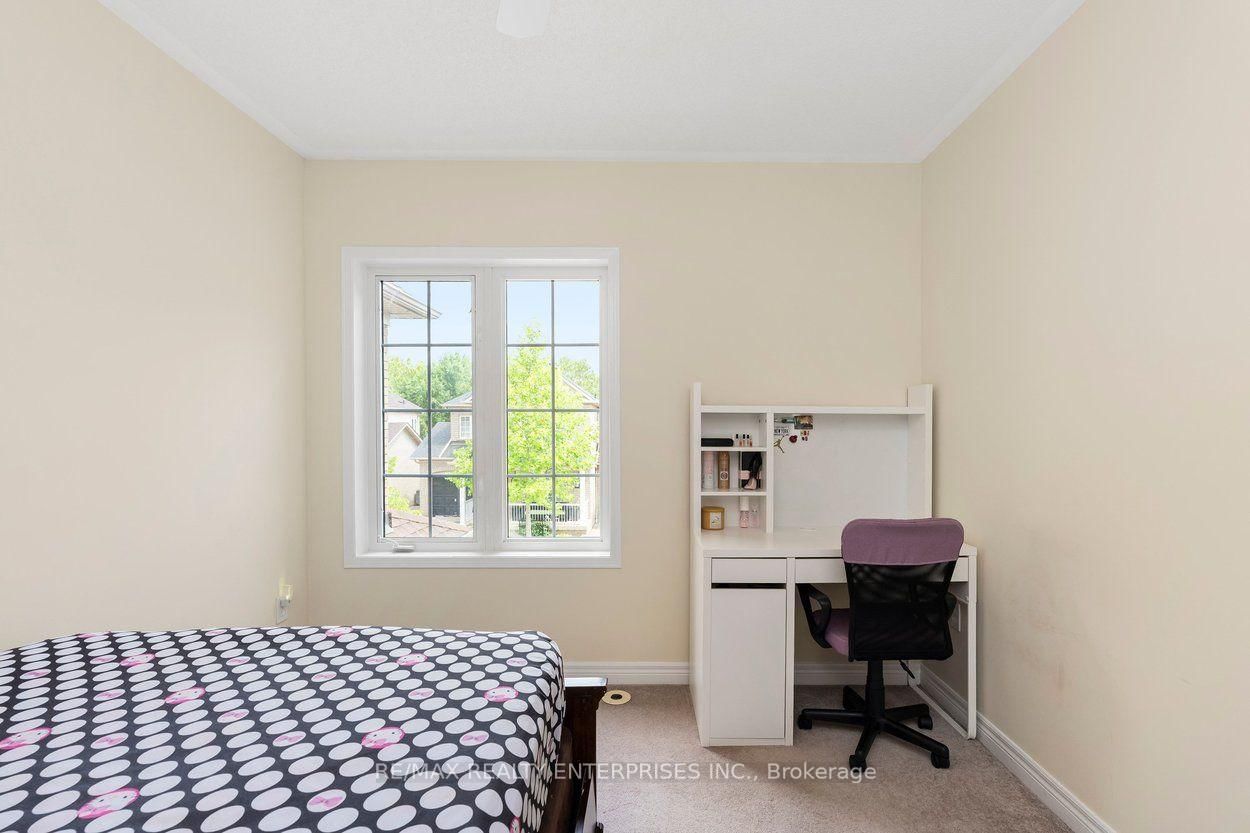 2248 Seton Cres, Burlington — 26