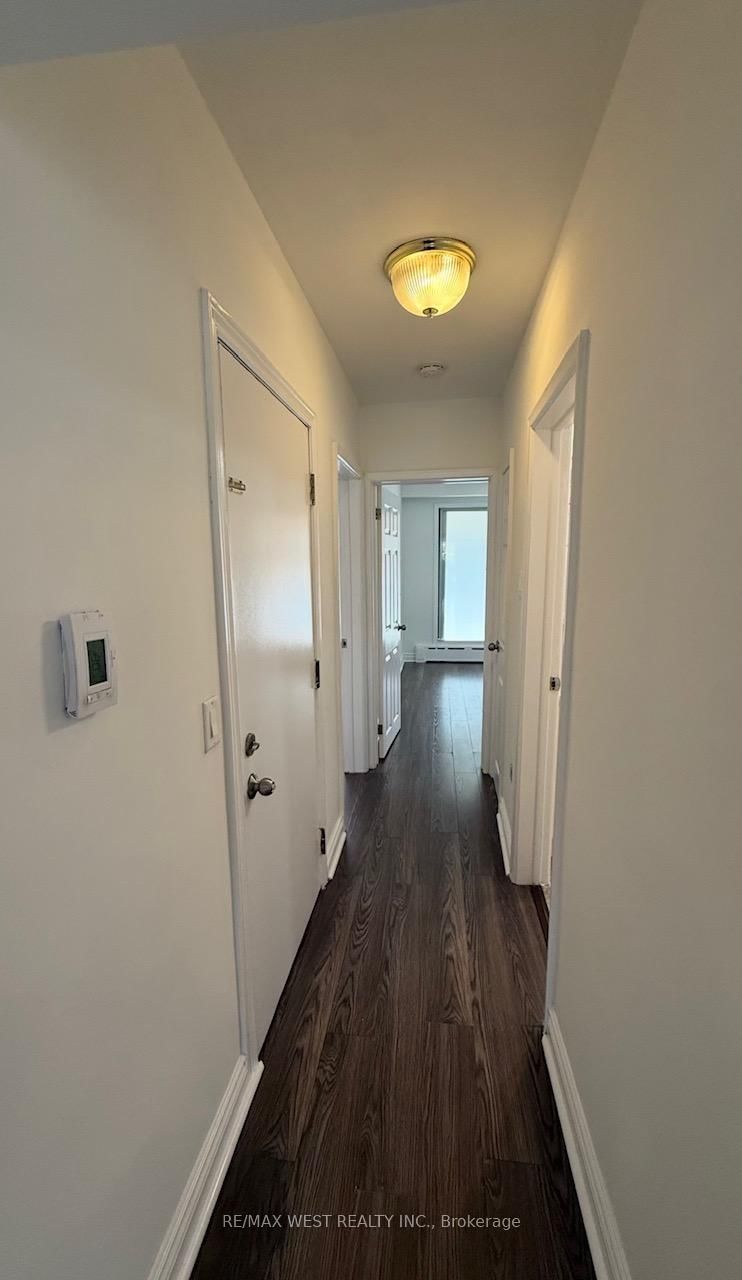 2-108 Kirknewton Rd, Toronto — 12