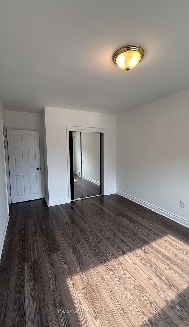 2-108 Kirknewton Rd, Toronto — 14
