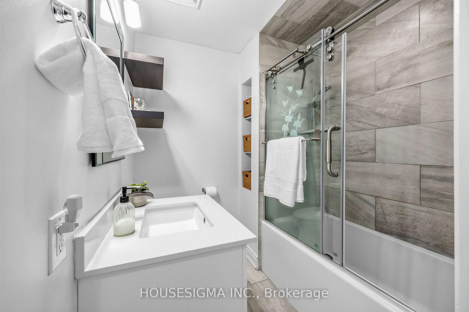 61 Ruthmar Cres, Toronto — 15